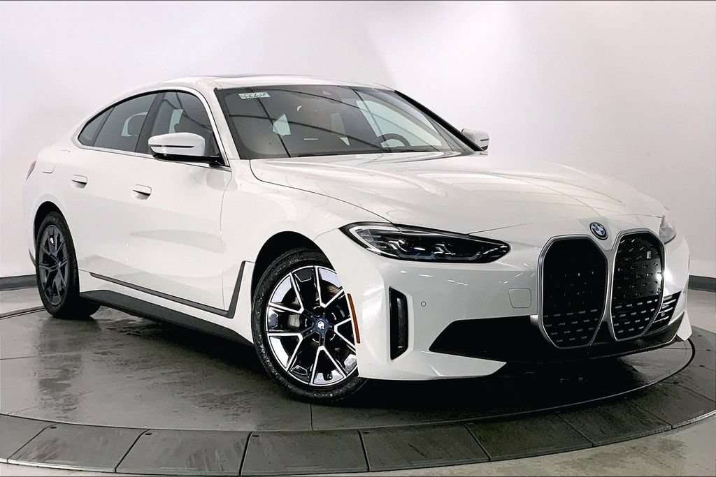 Used 2023 BMW i4 eDrive40 w/ Premium Package RWD image 31