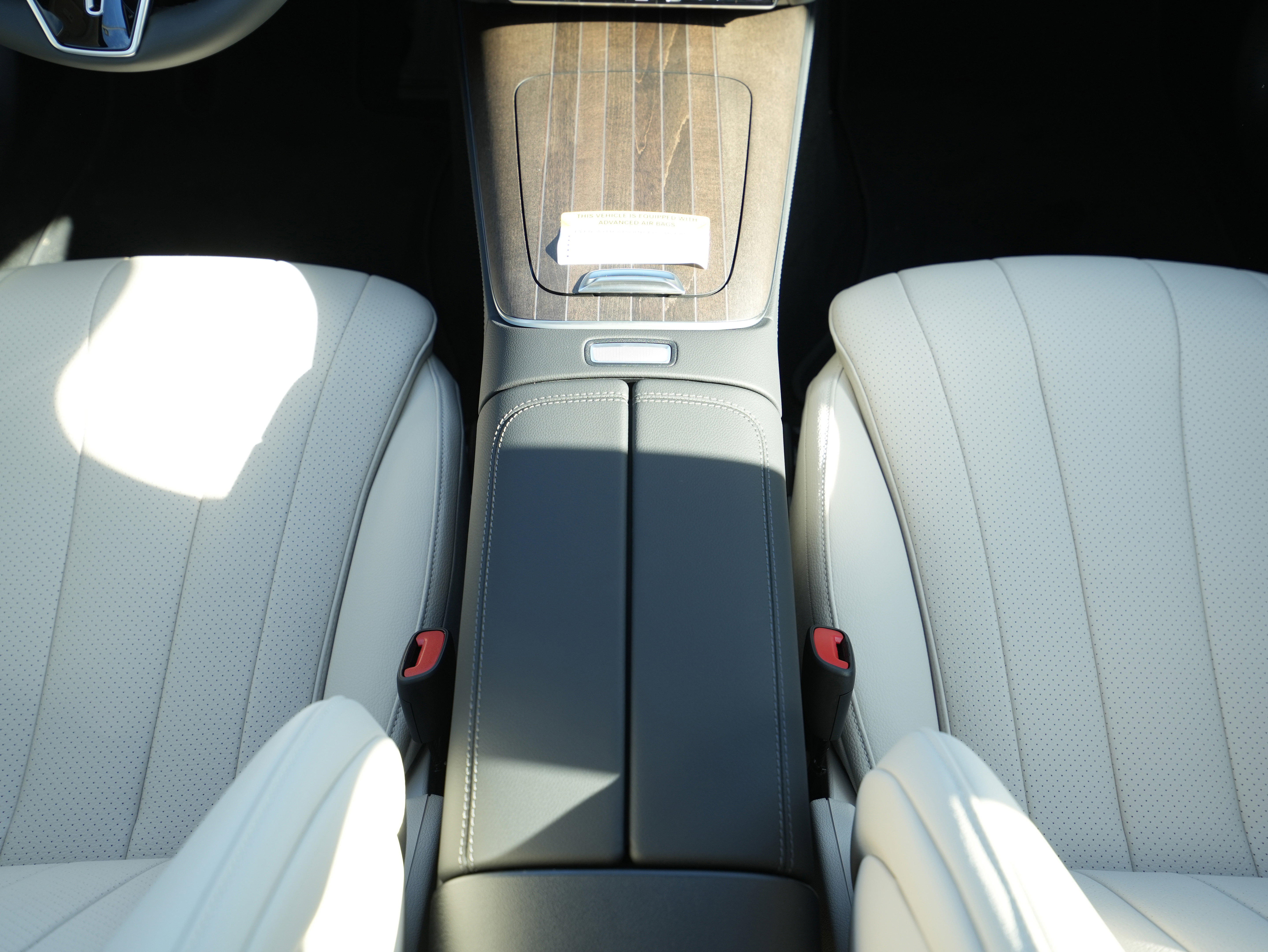 New 2026 Mercedes-Benz E 350 4MATIC Sedan image 28