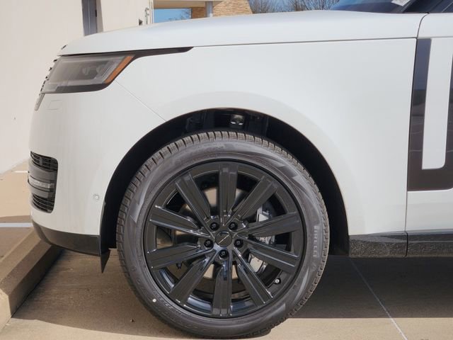 New 2026 Land Rover Range Rover SE image 6
