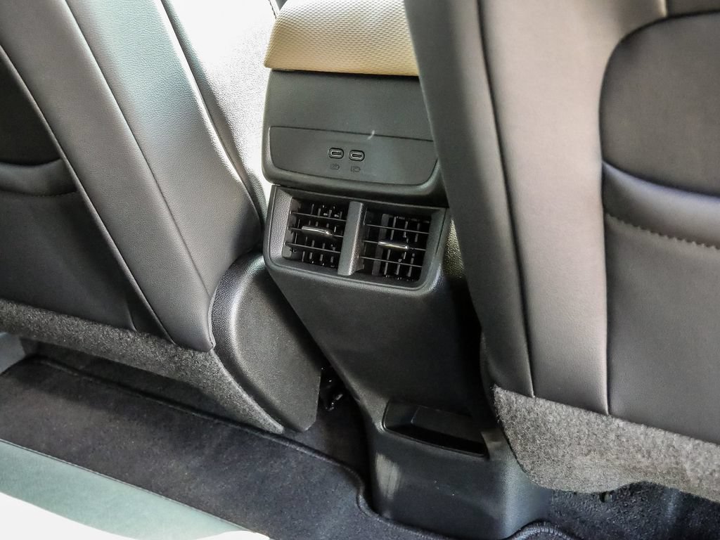 New 2027 Chevrolet Equinox ACTIV FWD image 22