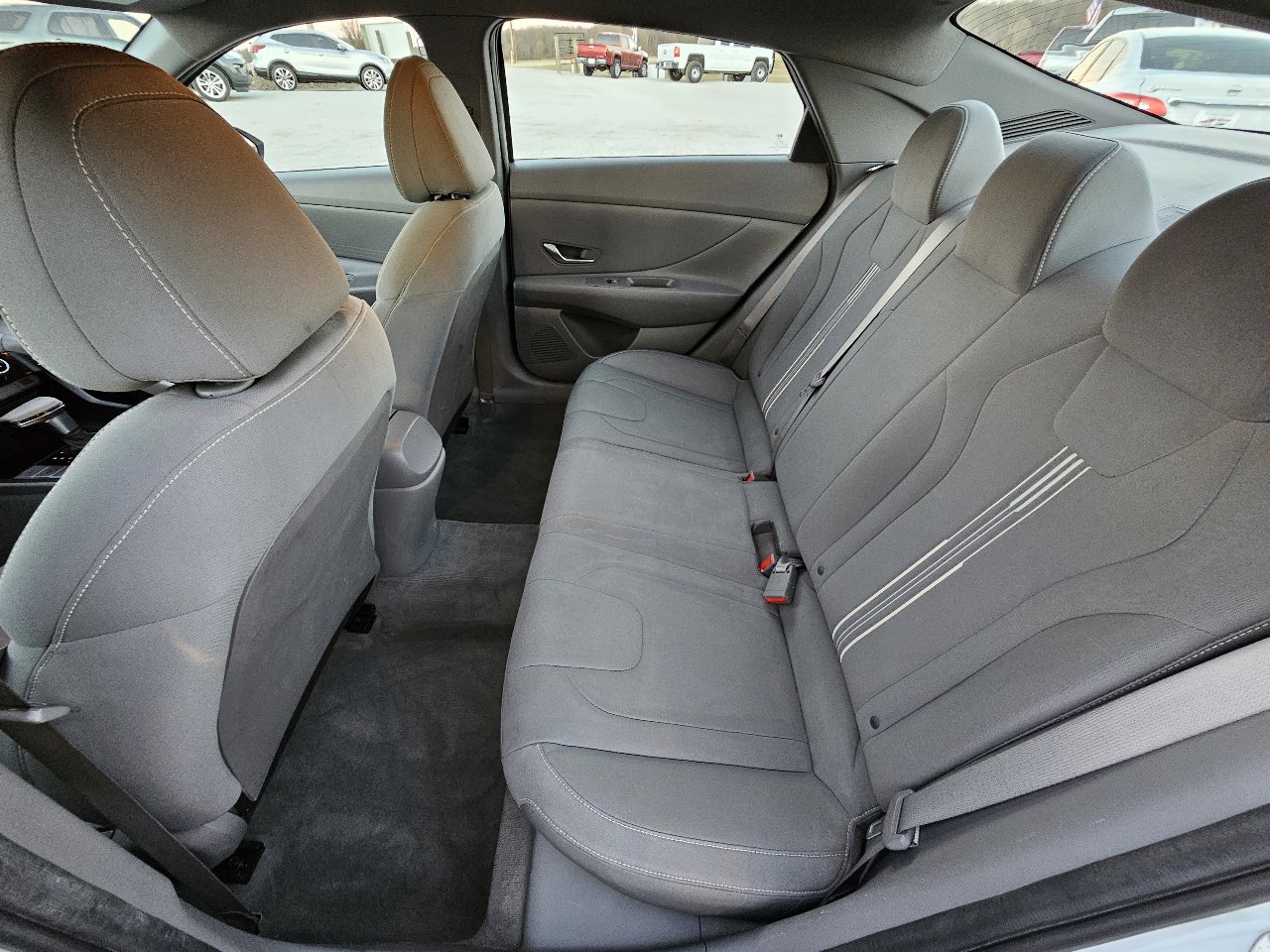 Used 2022 Hyundai Elantra SEL image 20