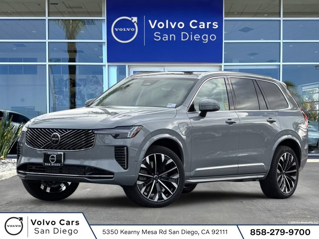 New 2026 Volvo XC90 T8 Ultra w/ Protection Package Premier