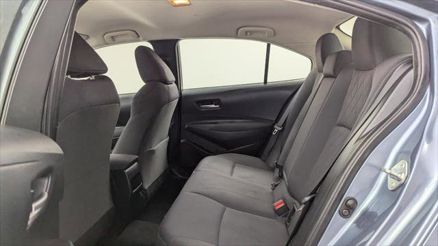 Used 2020 Toyota Corolla LE image 17