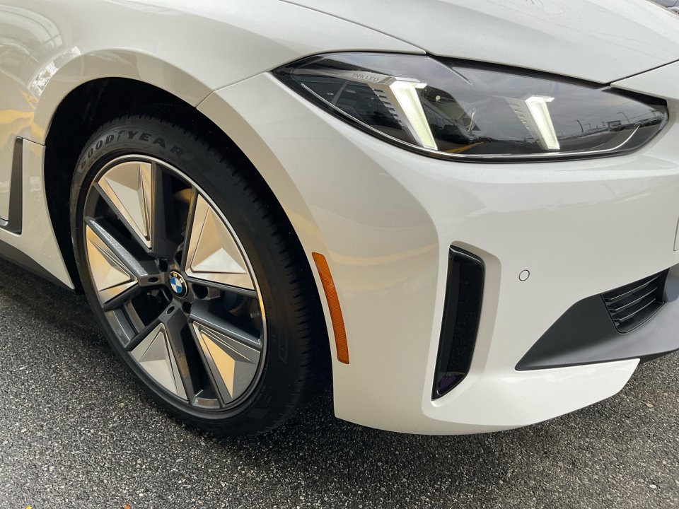 New 2026 BMW i4 xDrive40i w/ Premium Package image 24