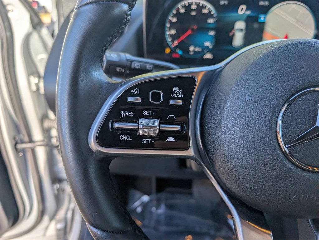 Used 2022 Mercedes-Benz GLA 250 4MATIC image 25