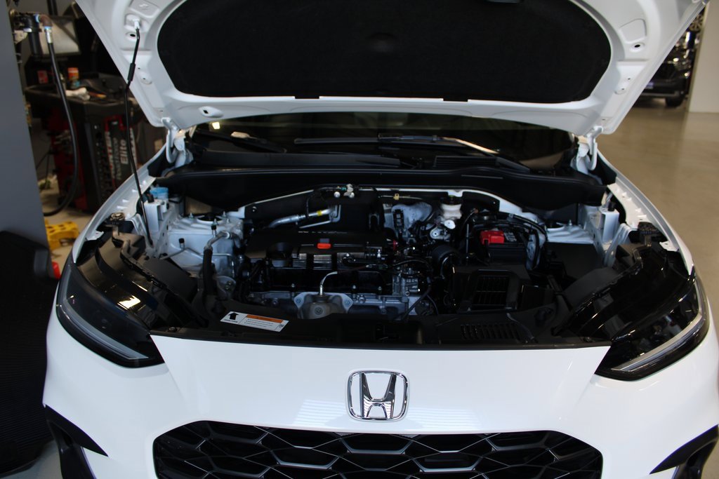 Used 2025 Honda HR-V LX image 15