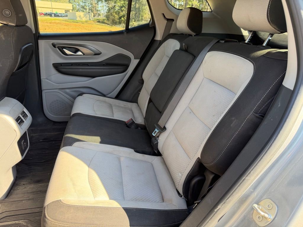 Used 2023 GMC Terrain SLE w/ LPO, Floor Liner Package image 11