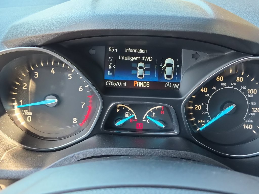 Certified 2019 Ford Escape Titanium AWD/4WD image 27