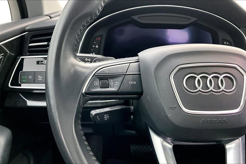 Used 2020 Audi Q7 2.0T Premium AWD/4WD image 26
