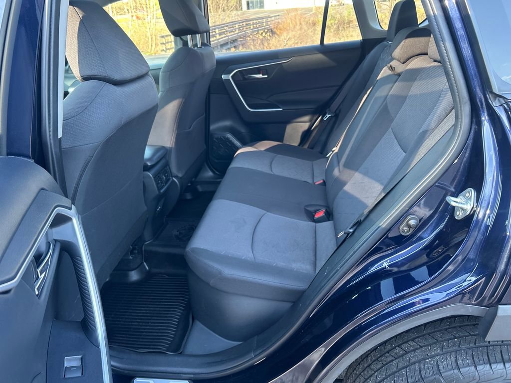 Certified 2022 Toyota RAV4 XLE w/ Convenience Package image 26