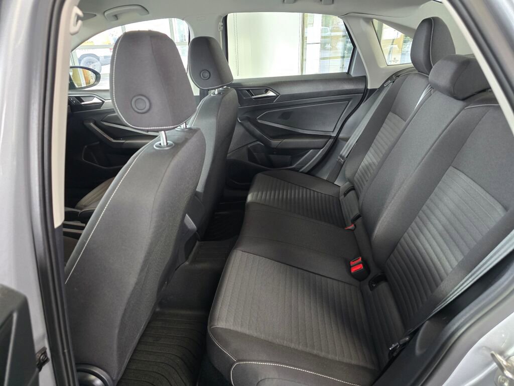 Used 2024 Volkswagen Jetta S image 37