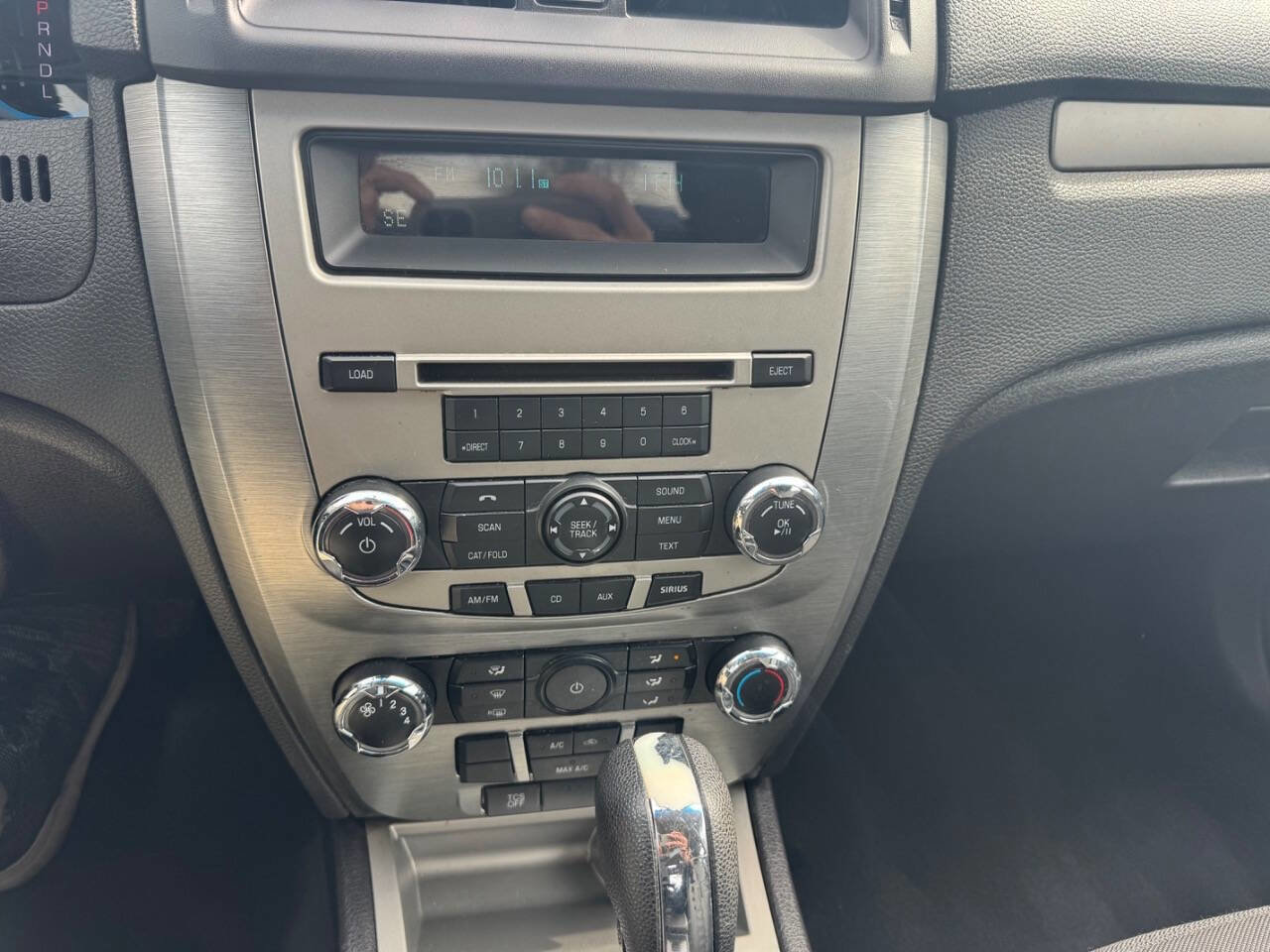 Used 2012 Ford Fusion SE image 19