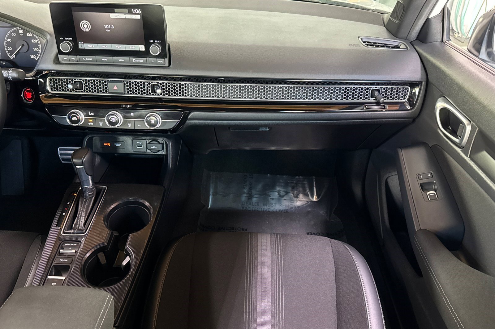 Used 2024 Honda Civic Sport image 29