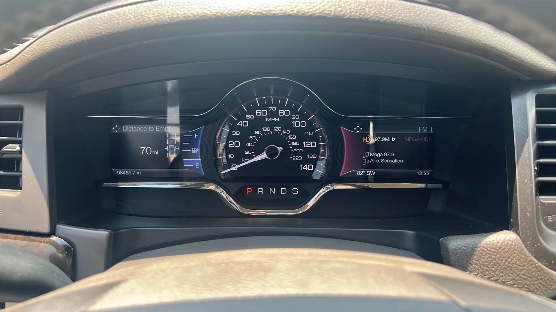 Used 2015 Lincoln MKS AWD w/ Equipment Group 201A image 11