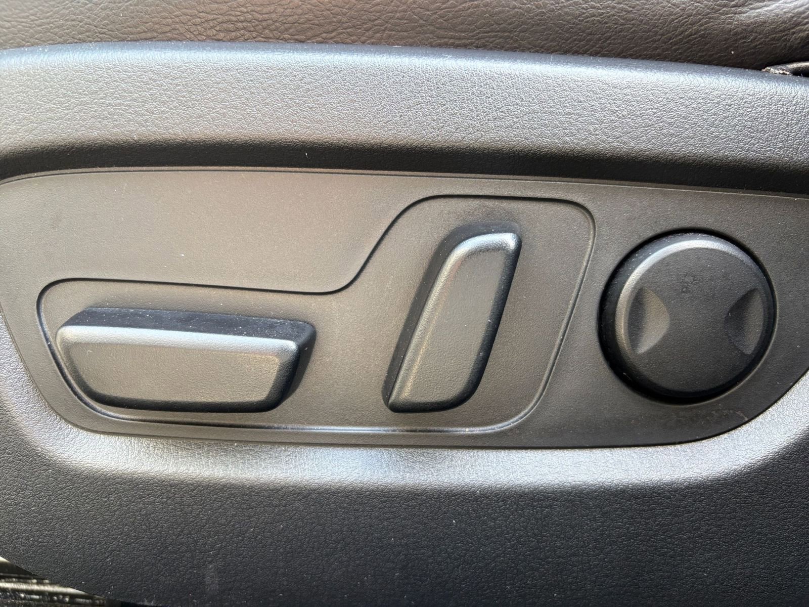 Used 2025 MAZDA CX-50 2.5 Hybrid w/ Premium Plus Pkg image 22