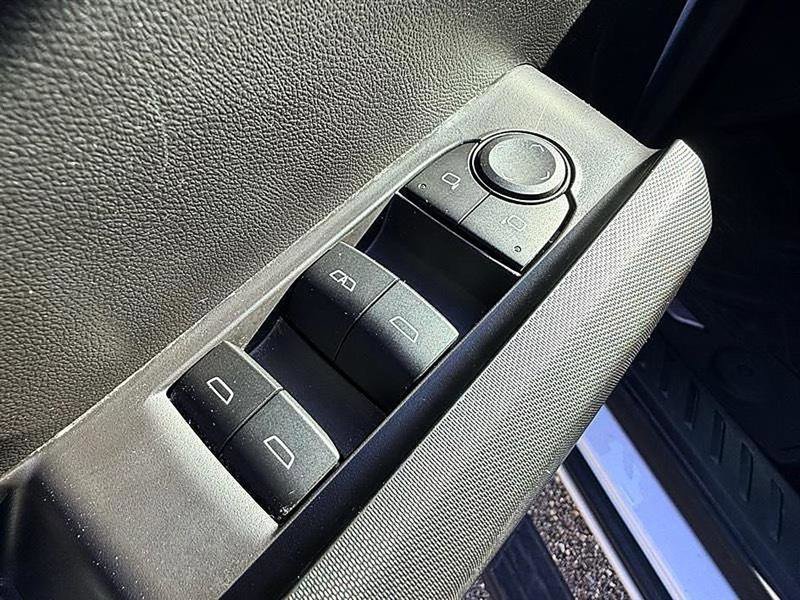 Used 2023 GMC Canyon Elevation w/ Convenience Package image 21