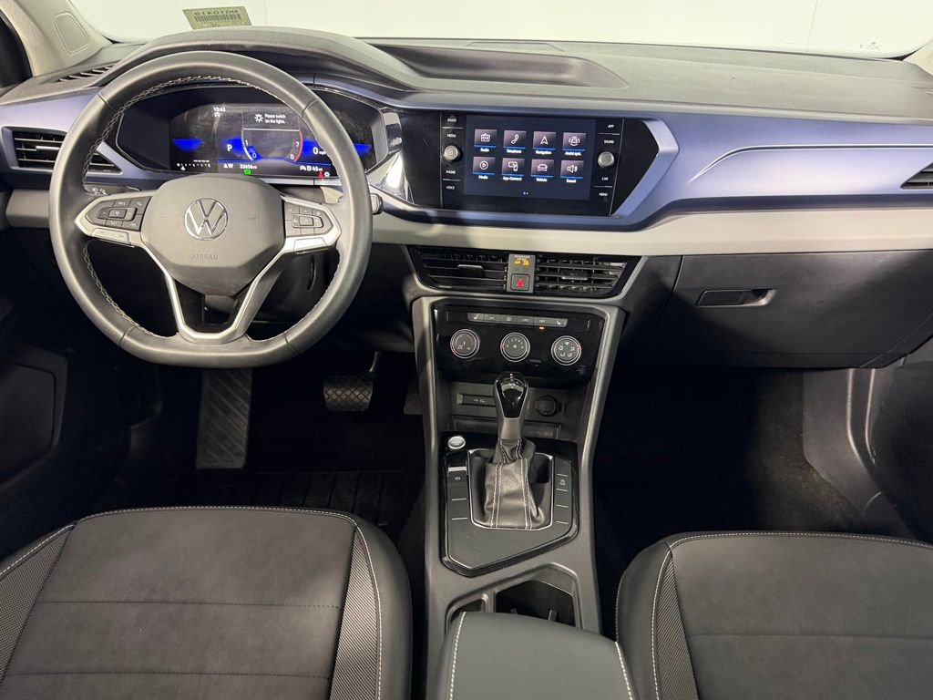 Used 2023 Volkswagen Taos SE w/ Black Wheel Package image 13