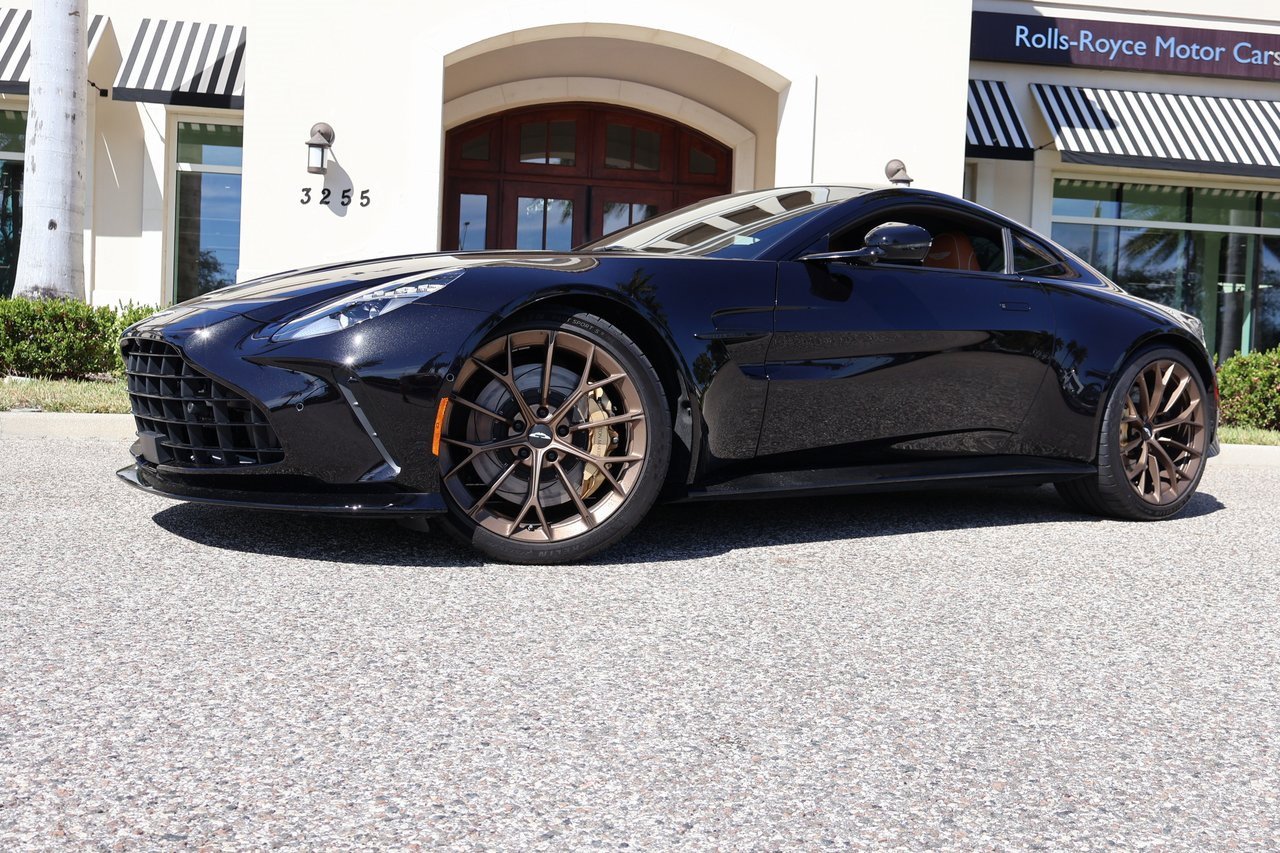 Used 2025 Aston Martin V8 Vantage Coupe