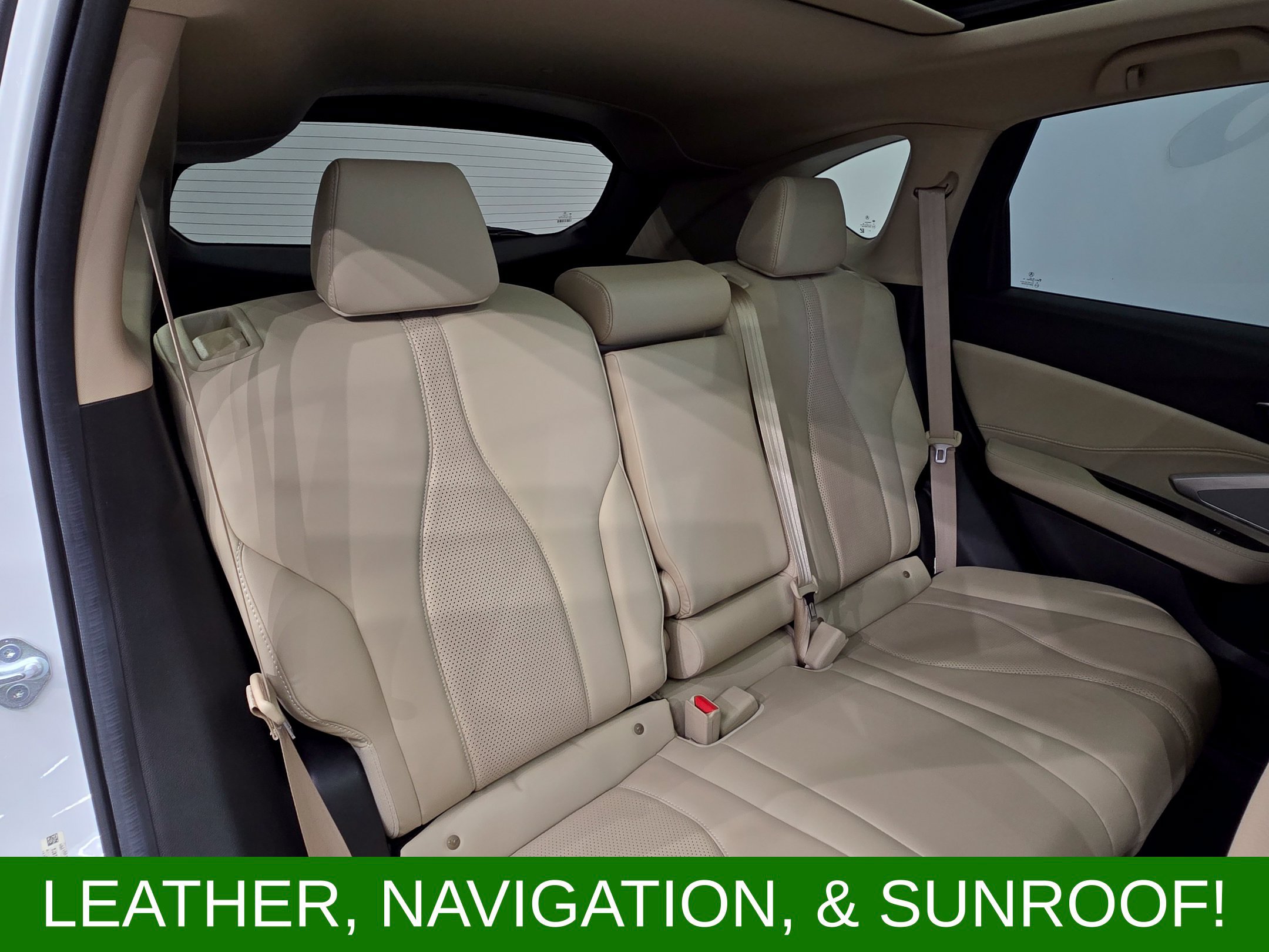 Used 2021 Acura RDX w/ Technology Package AWD/4WD image 10