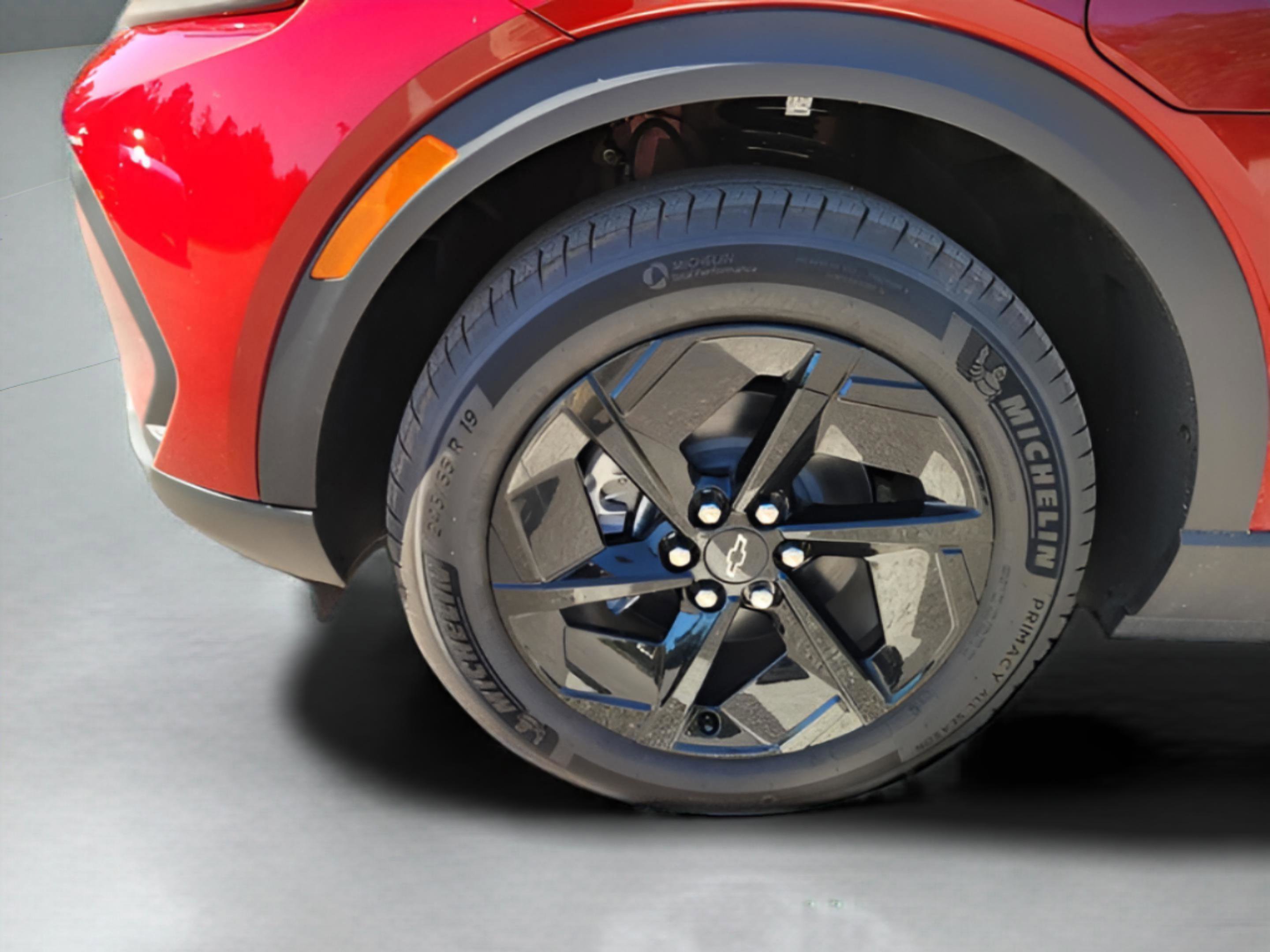 New 2026 Chevrolet Equinox EV LT w/ Midnight Package image 23