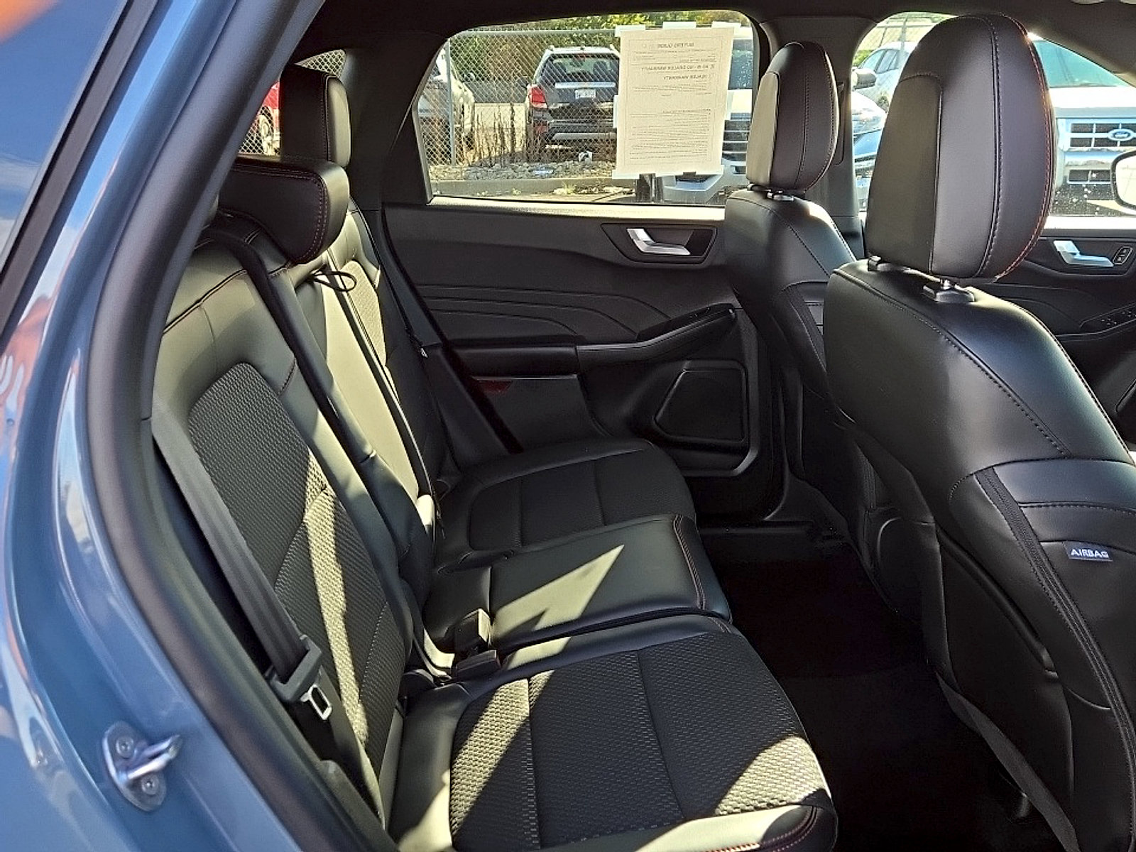 Used 2025 Ford Escape ST-Line w/ Cold Weather Package AWD/4WD image 22