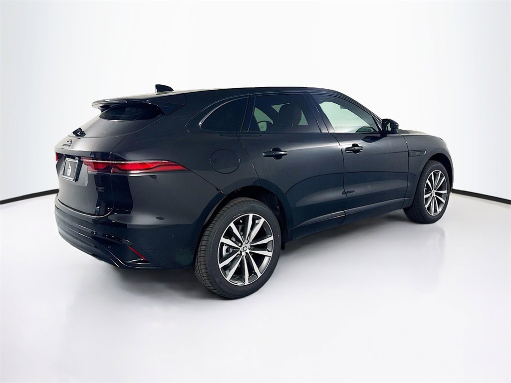 New 2026 Jaguar F-PACE R-Dynamic S image 5