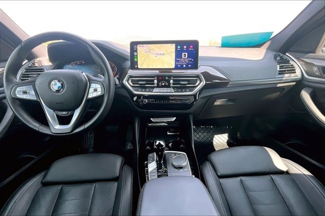 Used 2023 BMW X4 xDrive30i w/ Premium Package AWD/4WD image 7