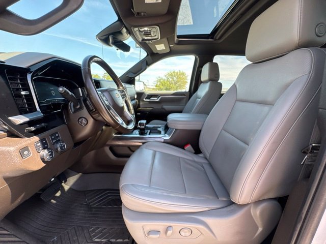 Used 2024 Chevrolet Silverado 1500 LTZ w/ LTZ Premium Texas Edition AWD/4WD image 2