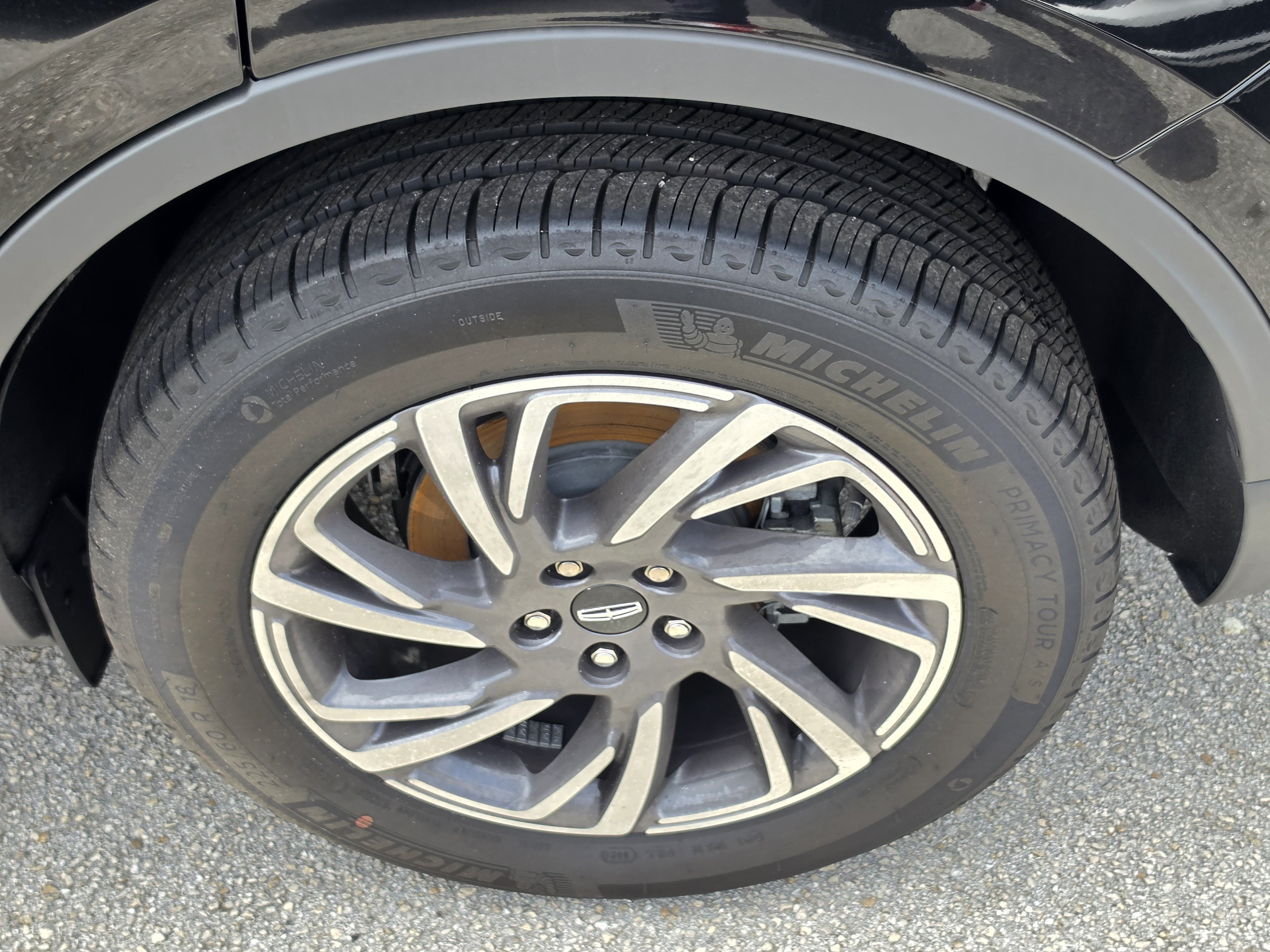 Certified 2024 Lincoln Corsair Reserve FWD image 13