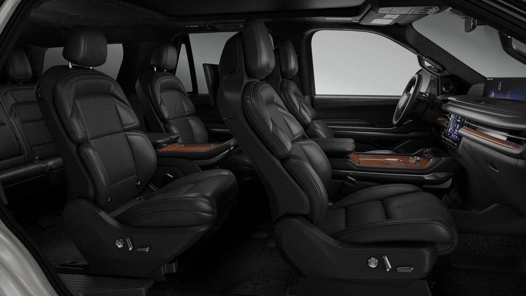 New 2026 Lincoln Navigator Black Label AWD/4WD image 5