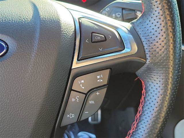 Certified 2020 Ford Edge ST-Line image 26