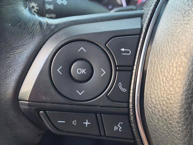 Certified 2020 Toyota Camry SE w/ Sunroof Package FWD image 11