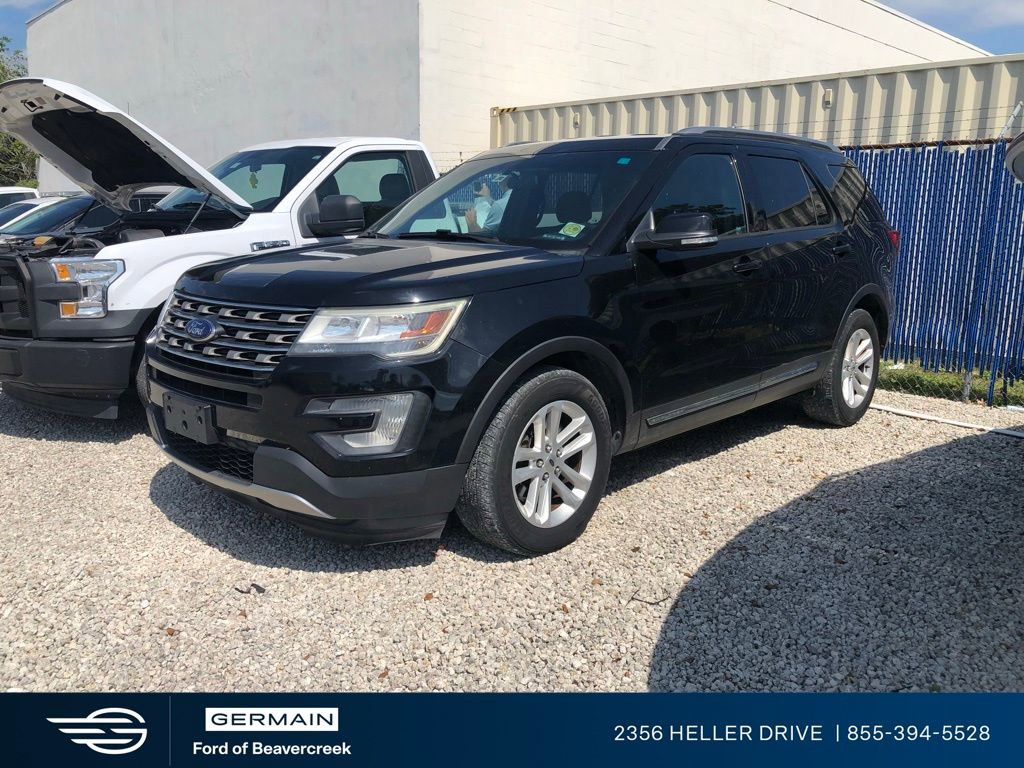 Used 2016 Ford Explorer XLT FWD image 1