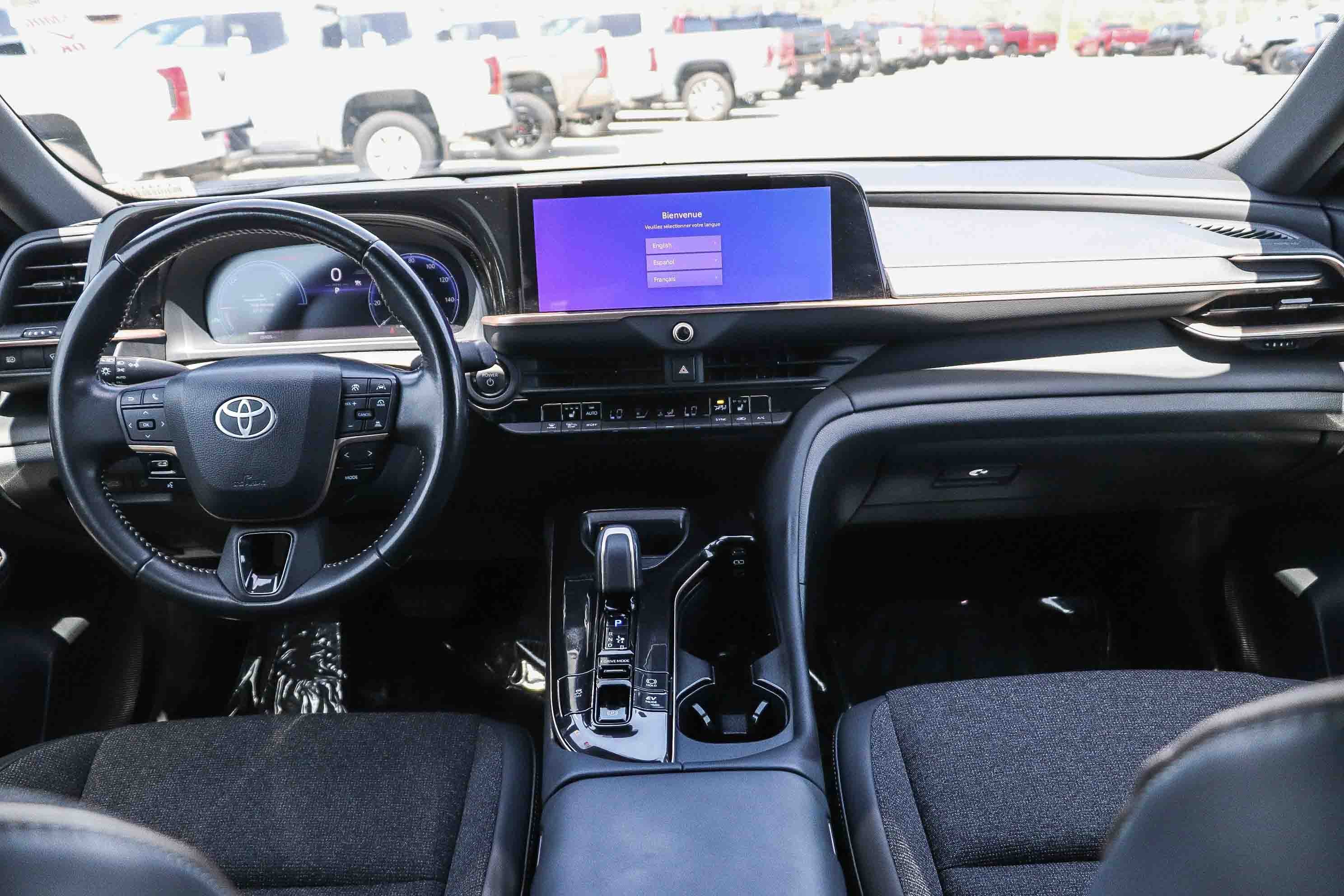 Used 2024 Toyota Crown XLE image 12