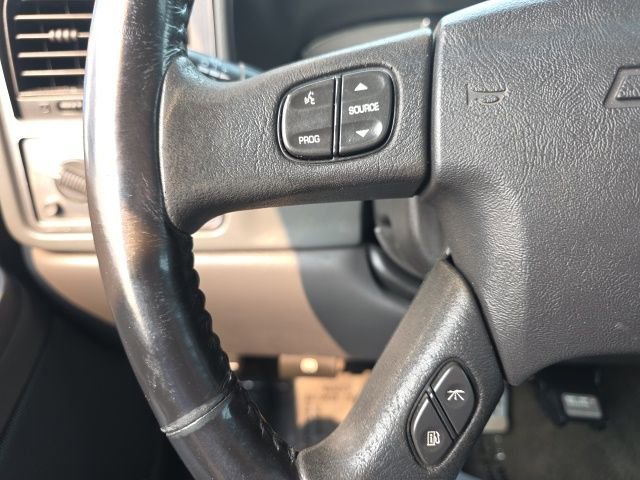 Used 2006 Chevrolet Silverado 2500 LT w/ Heavy-Duty Power Package image 16