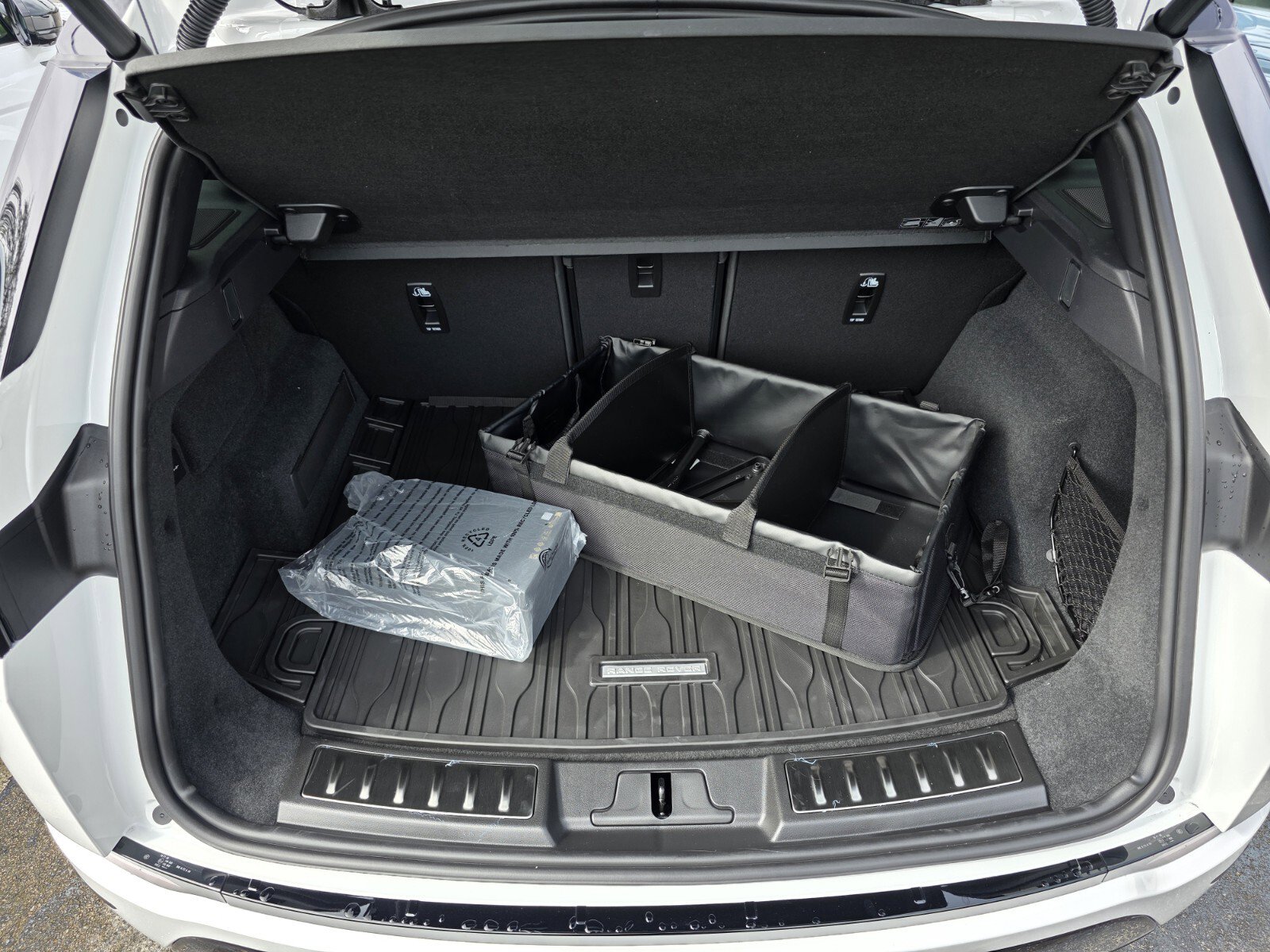 New 2026 Land Rover Range Rover Evoque Dynamic SE image 19