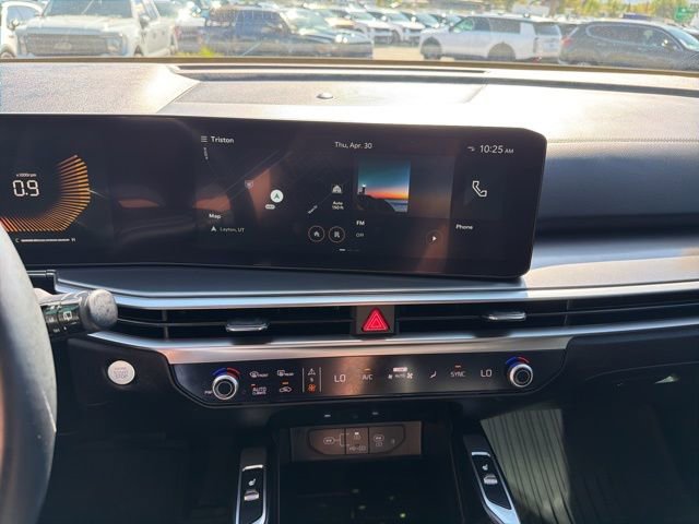 Certified 2025 Kia Sorento S w/ Panoramic Sunroof Package AWD/4WD image 15