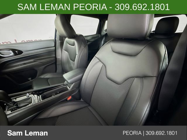 New 2026 Jeep Compass Latitude image 20