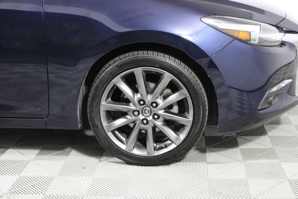Used 2018 MAZDA MAZDA3 Grand Touring w/ Premium Equipment Package FWD image 45