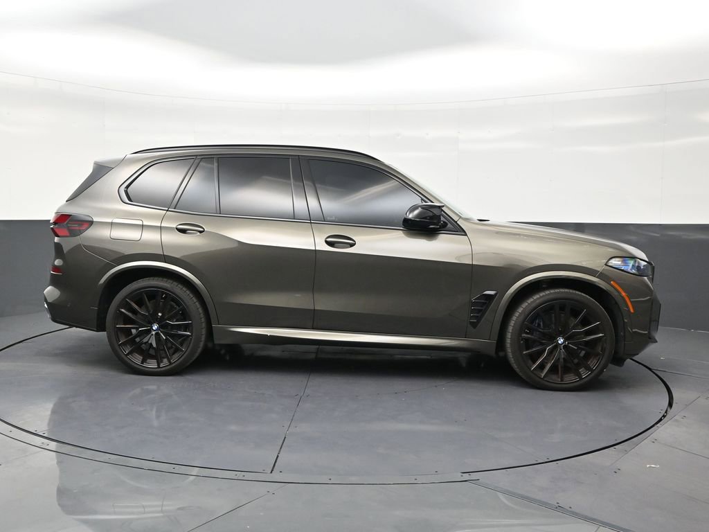 Used 2025 BMW X5 M60i image 6