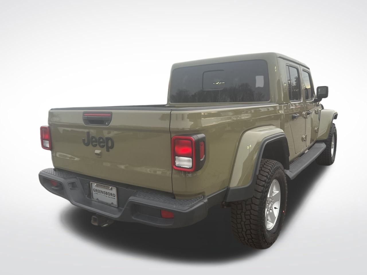 Used 2025 Jeep Gladiator Nighthawk image 6