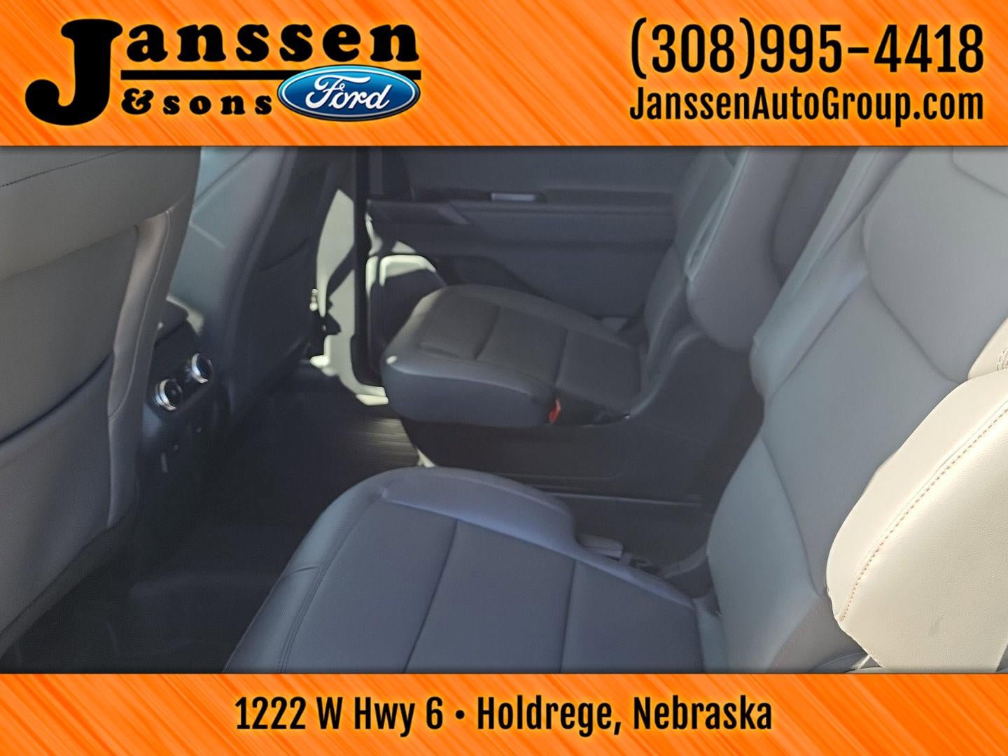 New 2026 Ford Explorer Active w/ Active Comfort Package image 18