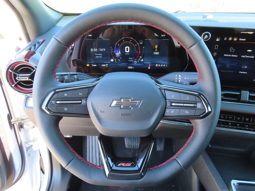 New 2026 Chevrolet Equinox RS w/ Convenience Package III AWD/4WD image 4