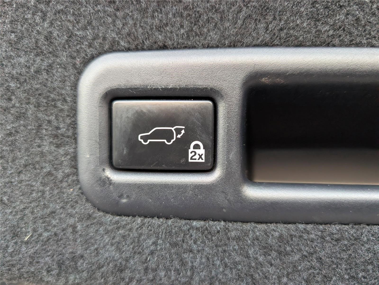 Used 2018 Lexus RX 350L AWD image 15