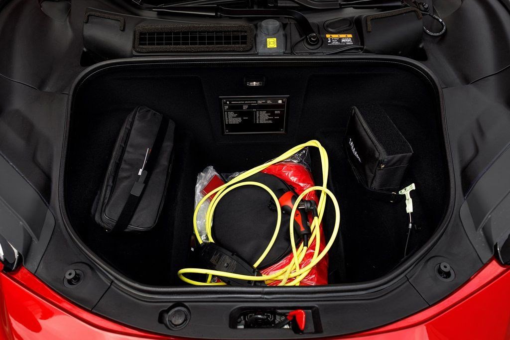 Used 2025 Ferrari 296 GTB image 38