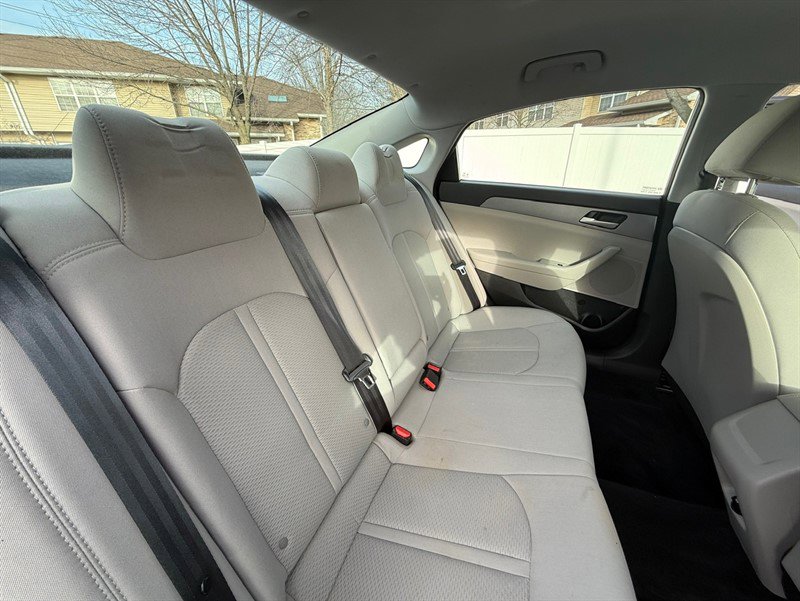 Used 2018 Hyundai Sonata SE FWD image 25