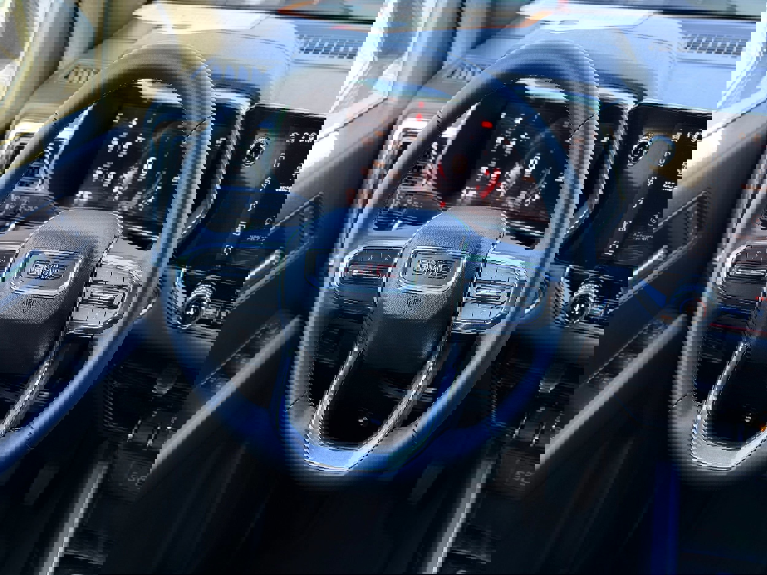 New 2026 GMC Canyon Elevation w/ Convenience Package image 14