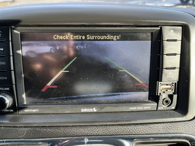 Used 2016 Chrysler Town & Country Touring image 24