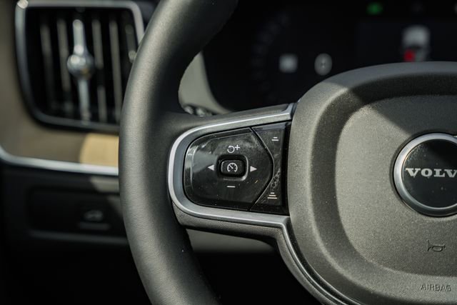 New 2026 Volvo XC60 B5 Ultra w/ Protection Package Premier AWD/4WD image 29