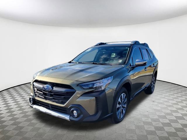 Used 2025 Subaru Outback Touring XT w/ Popular Package #2 image 3